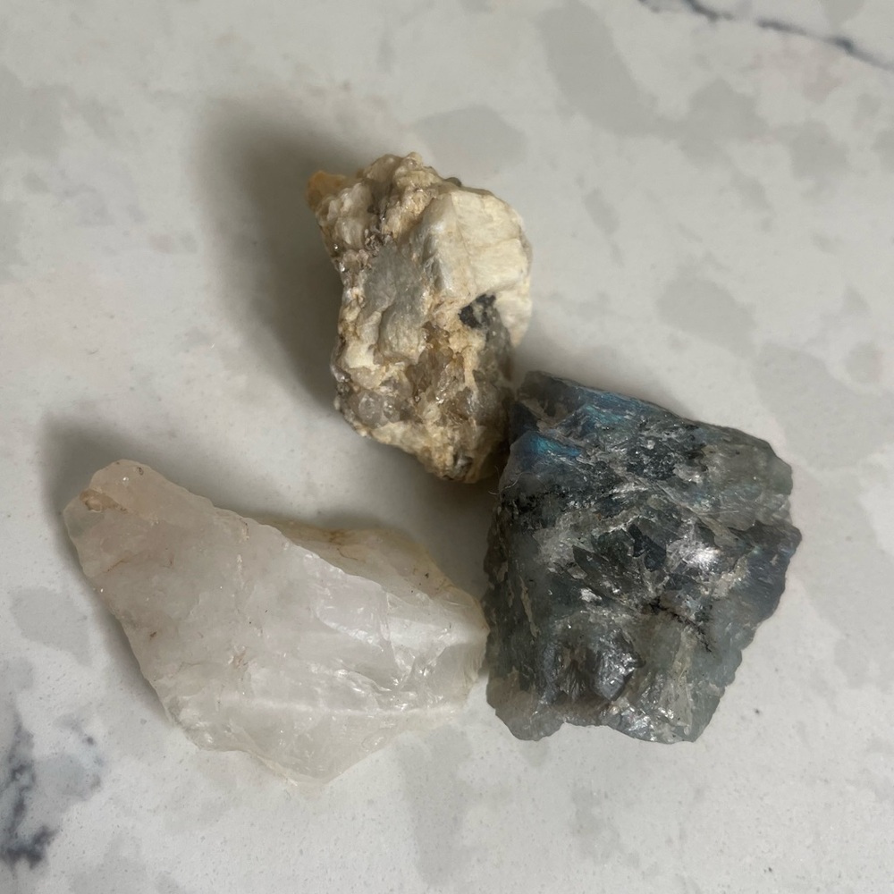 Set of 3 healing stones quartz labradorite gemstone raw cut rare specimens